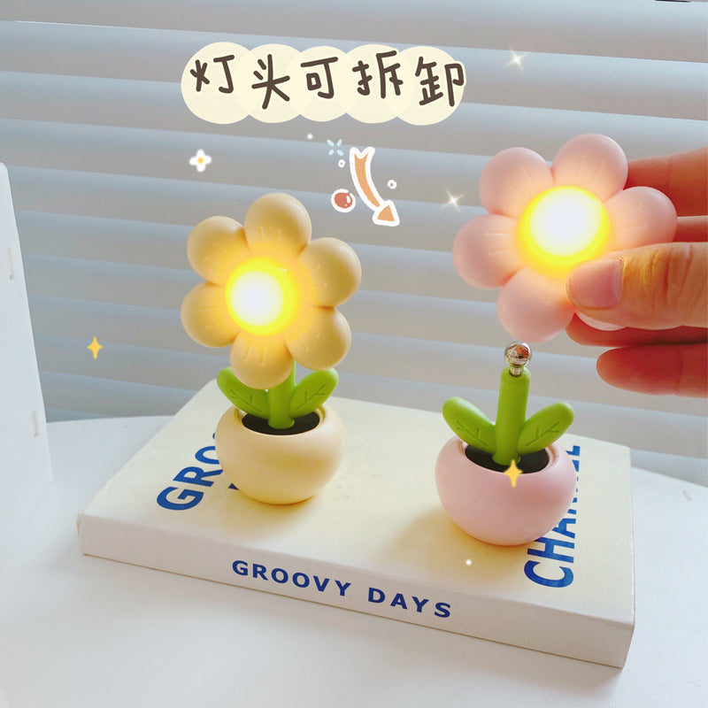 Mini Cute Flower Desk Lamp