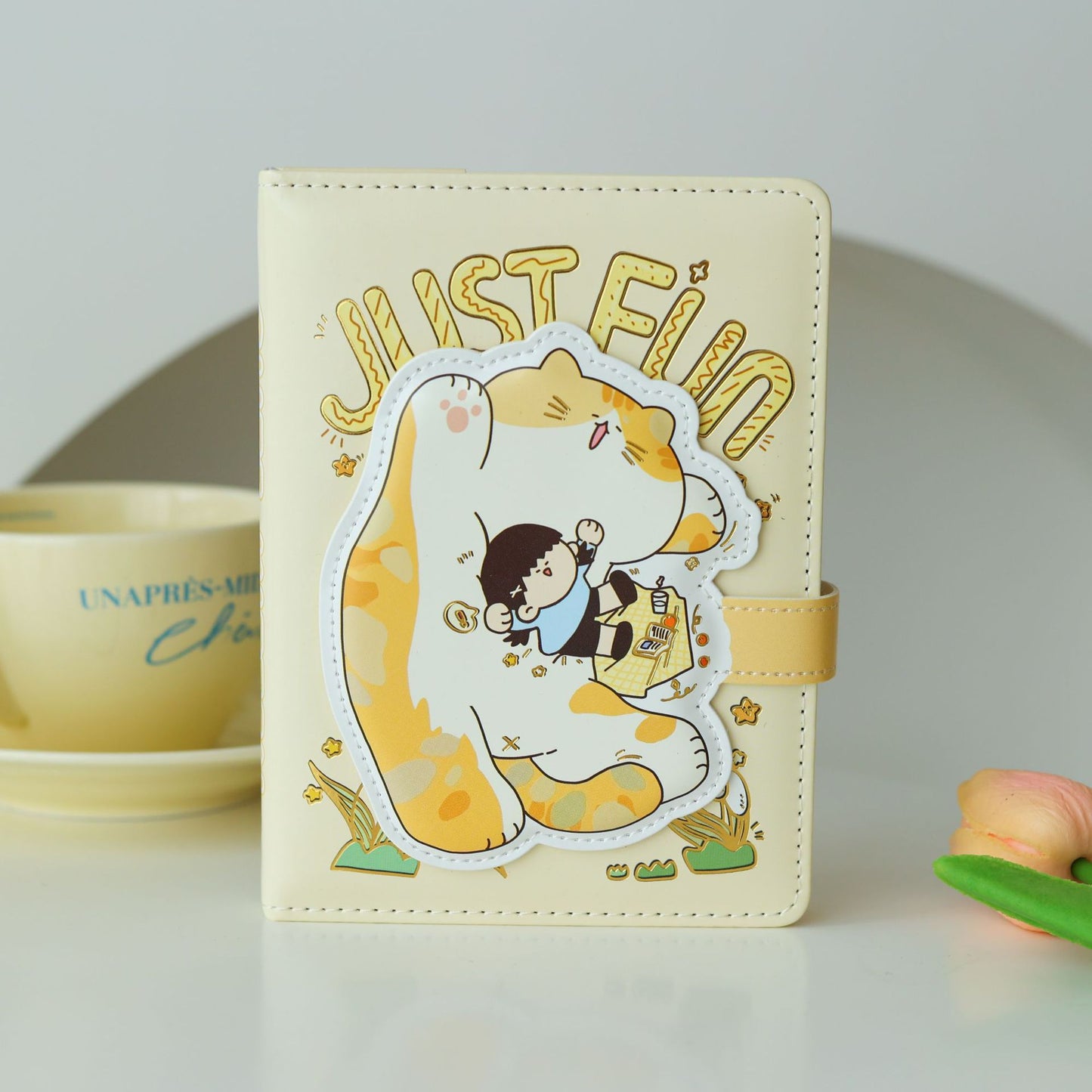 “Home with Cats” Magnetic PU Diary